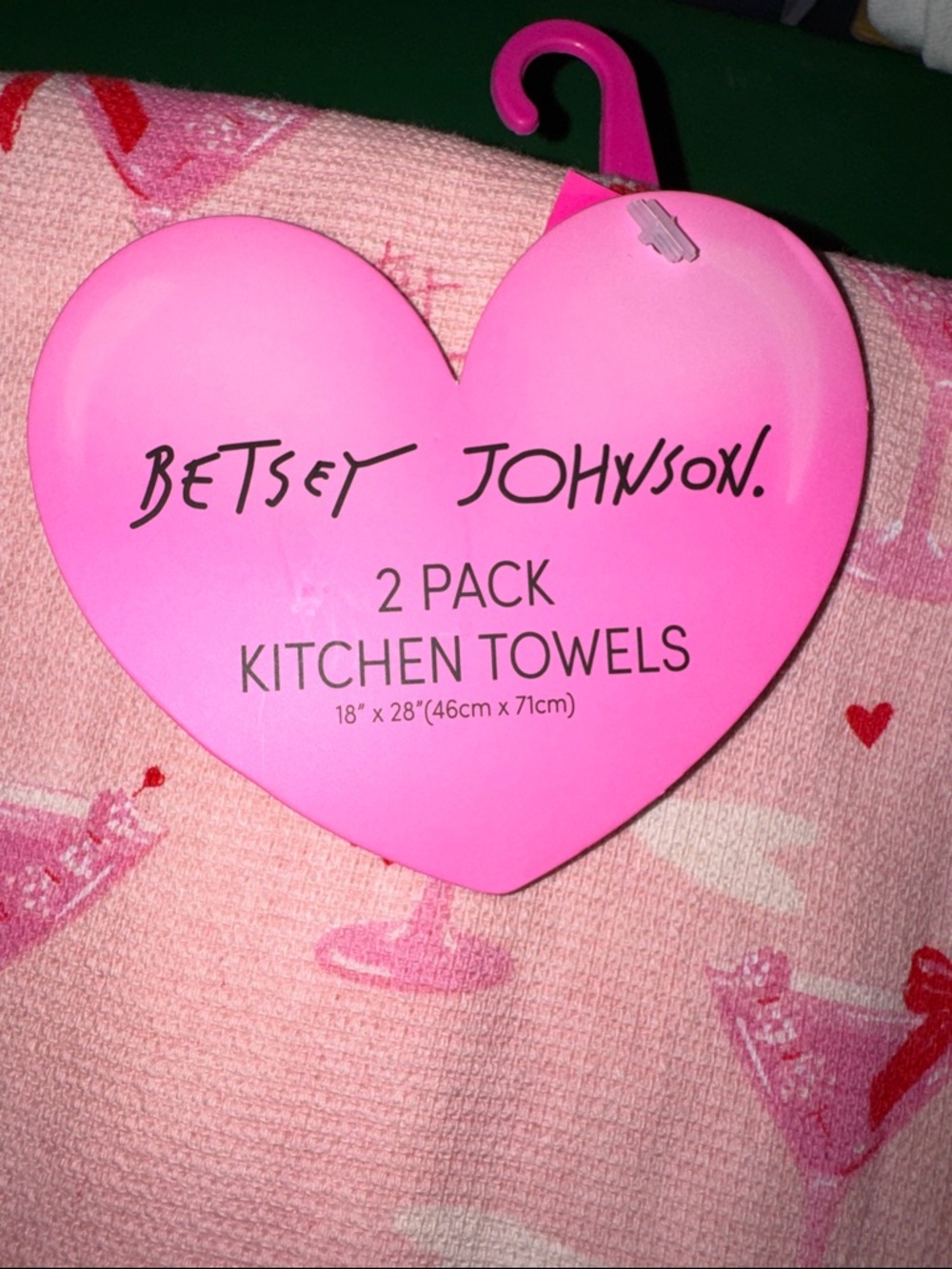 Betsey Johnson Pink Cocktail & Bow Print Kitchen Towels - 2 Pack - Picture 2 of 3